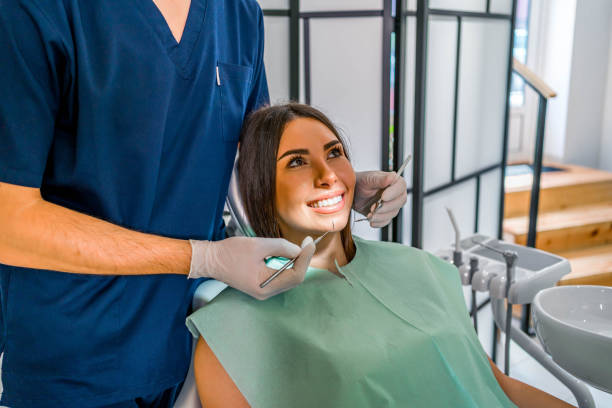 Best Cosmetic Dentistry  in Riverton, IL